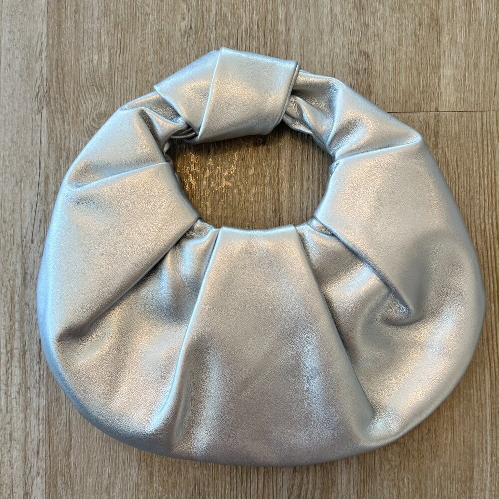 Womens Silver Ruched Clutch Purse Bag - Picture 3 of 4